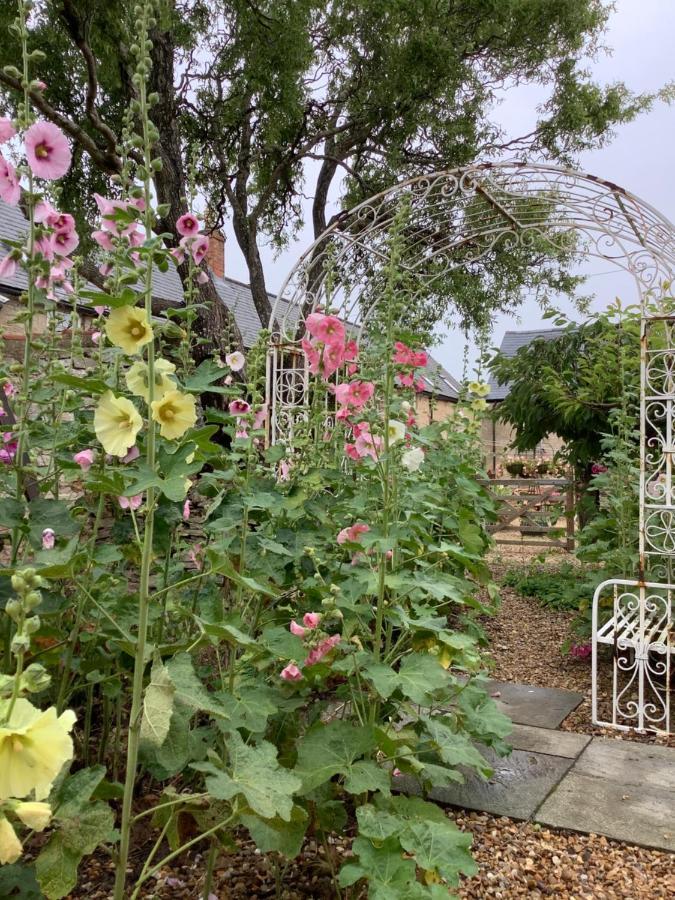 Hollyhock Cottage, Clematis Cottages, Stamford Esterno foto