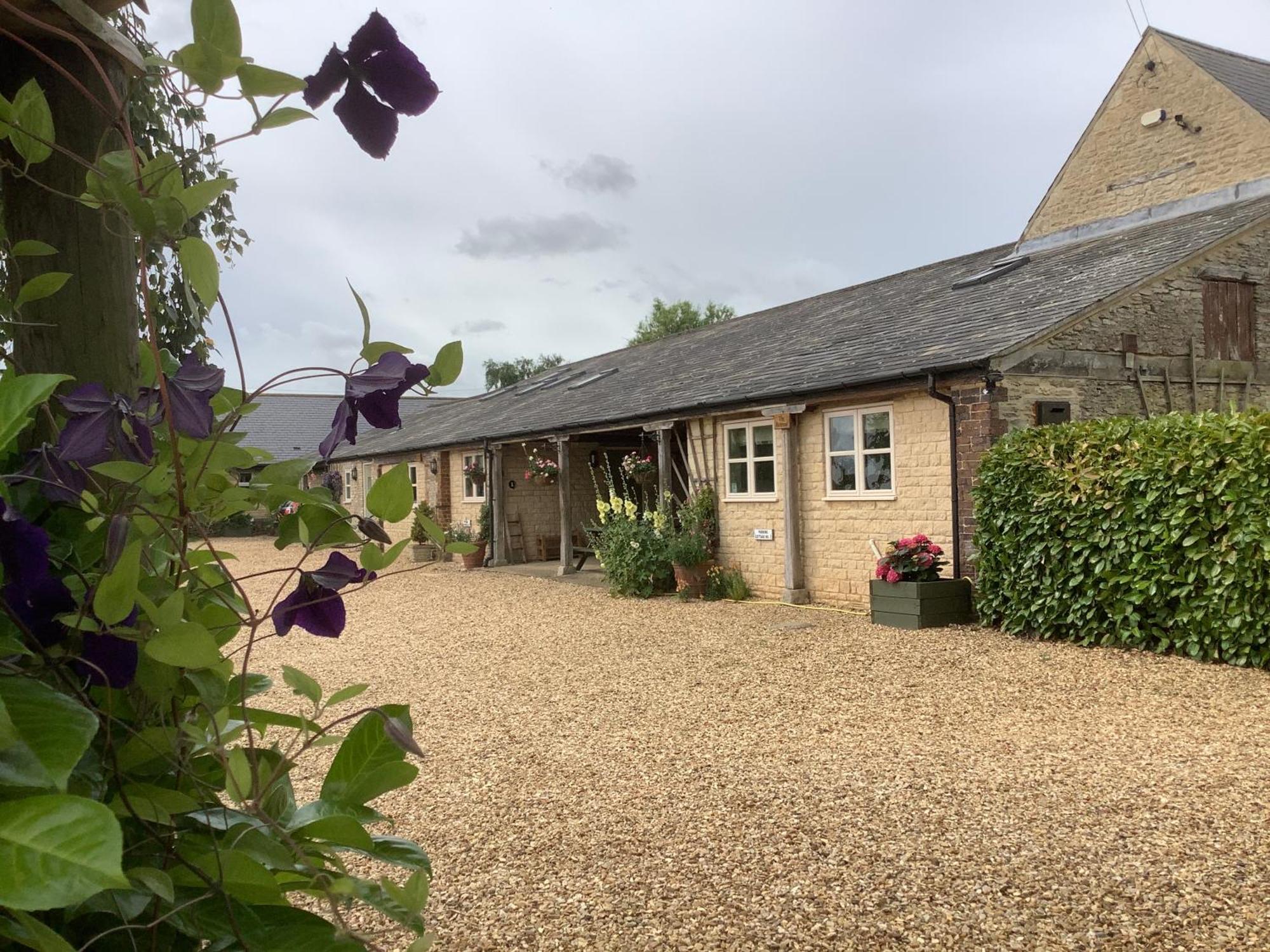 Hollyhock Cottage, Clematis Cottages, Stamford Esterno foto